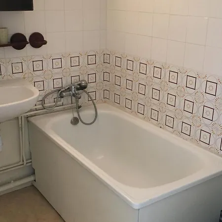 Appartement Merville-Franceville-Plage, 1 Piece, 3 Personnes - Fr-1-487-110 شقة *