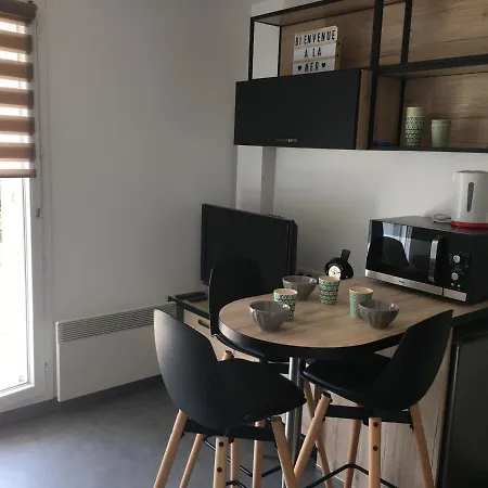 Appartement Merville-Franceville-Plage, 1 Piece, 3 Personnes - Fr-1-487-110 דירה